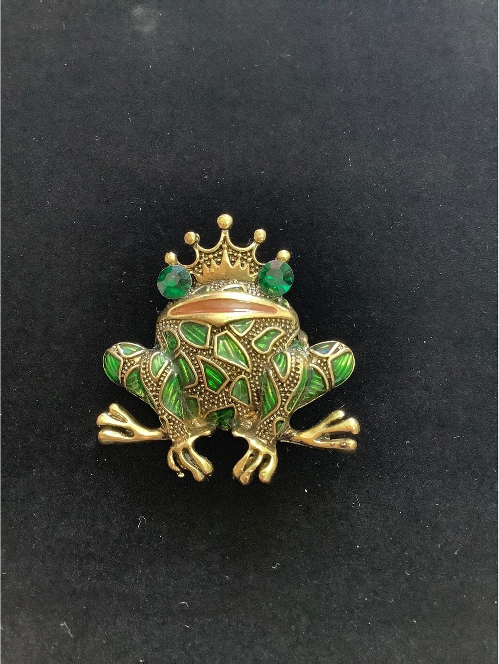 Gold Tone Crowned Frog Prince Green Rhinestone Enamel Figural Brooch Pin